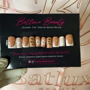 Batluxe caramel marble reusable press on nails